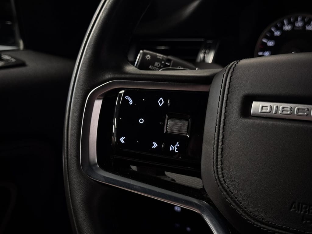 Land Rover Discovery Sport — foto 43