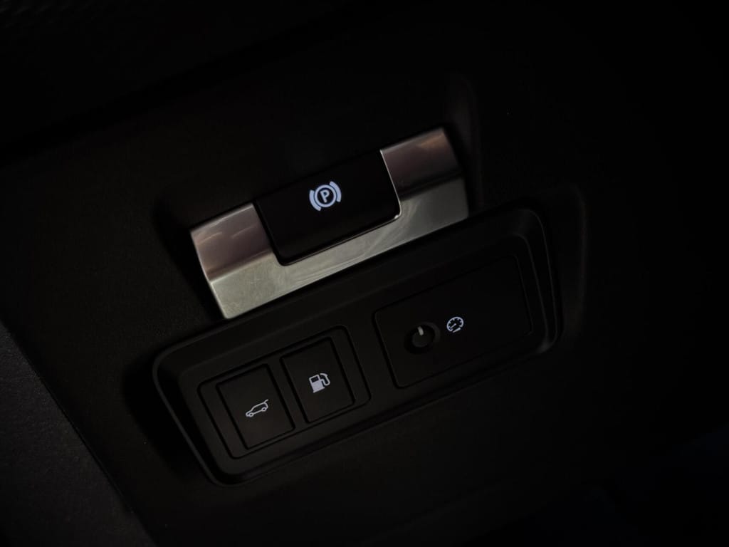 Land Rover Discovery Sport — foto 53