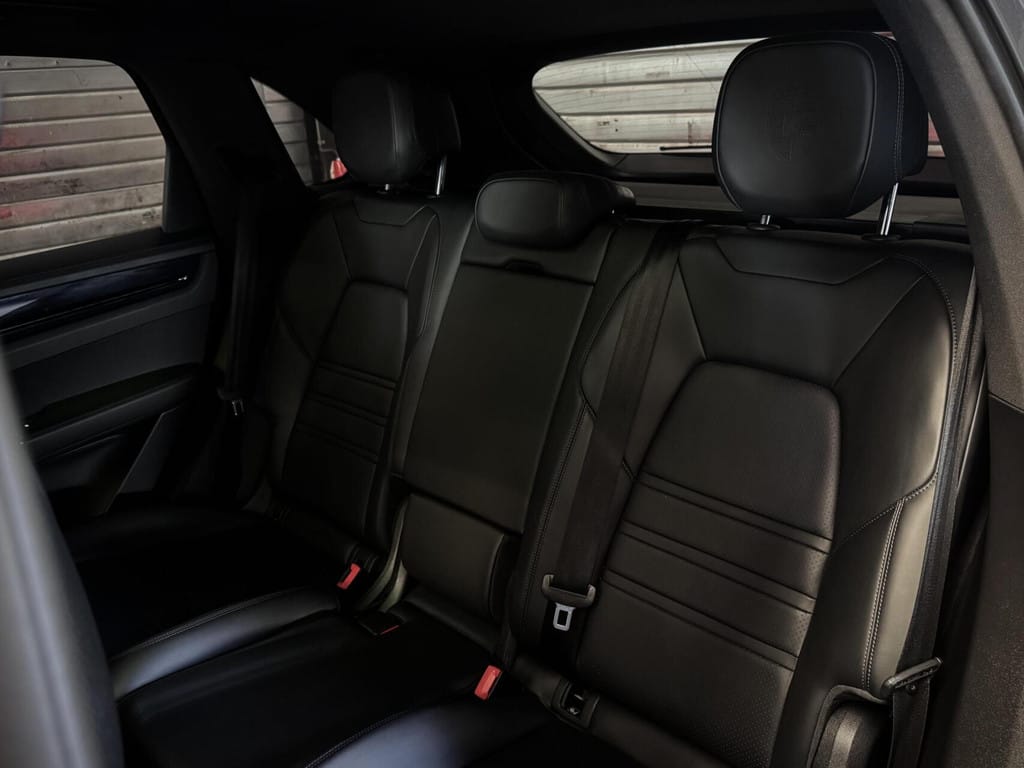Porsche Cayenne — foto 7
