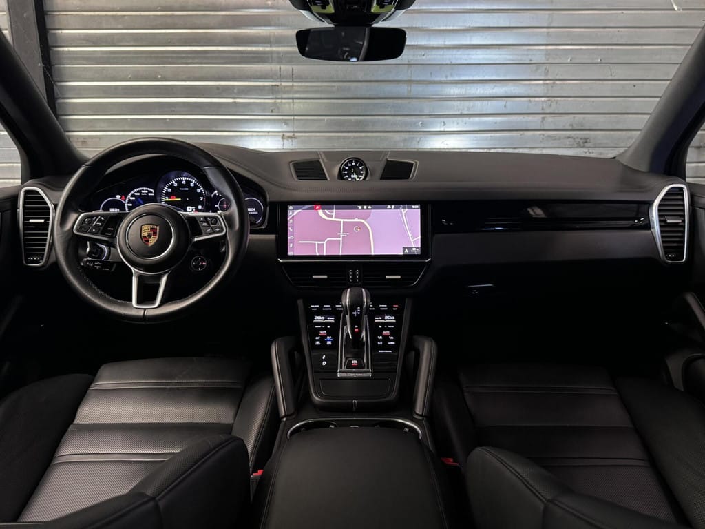 Porsche Cayenne — foto 19