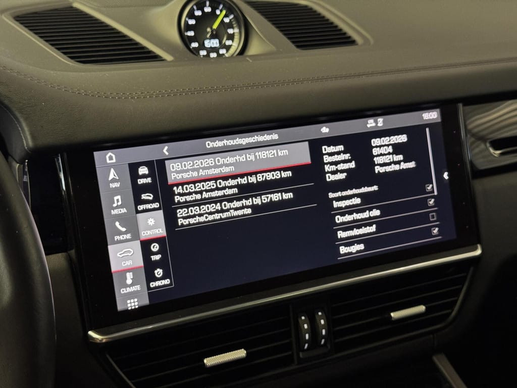 Porsche Cayenne — foto 23