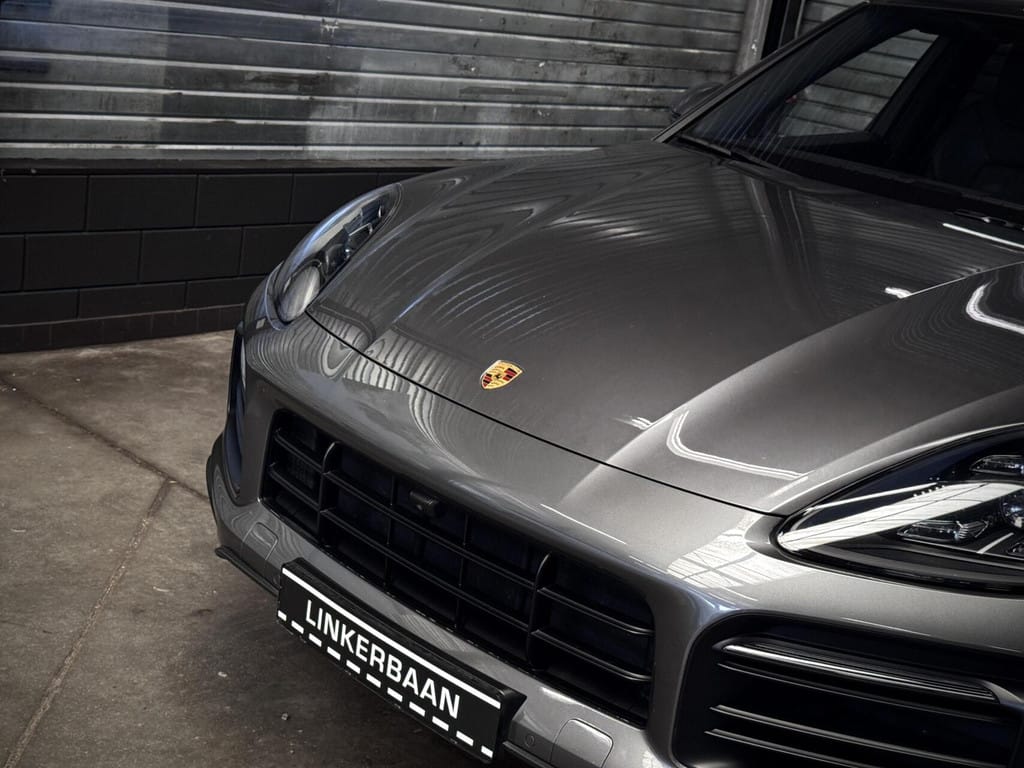 Porsche Cayenne — foto 33