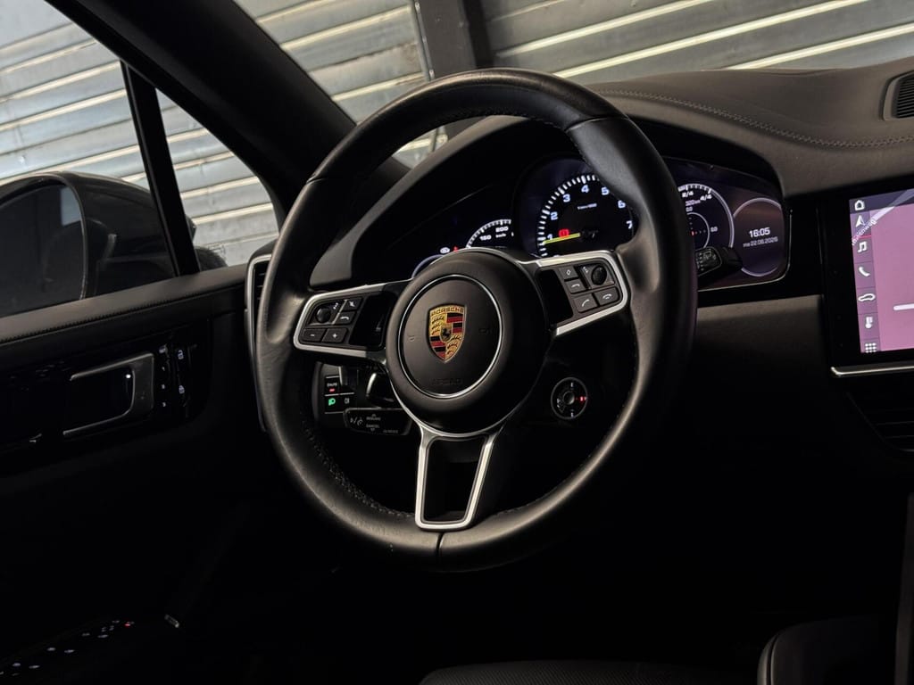 Porsche Cayenne — foto 57