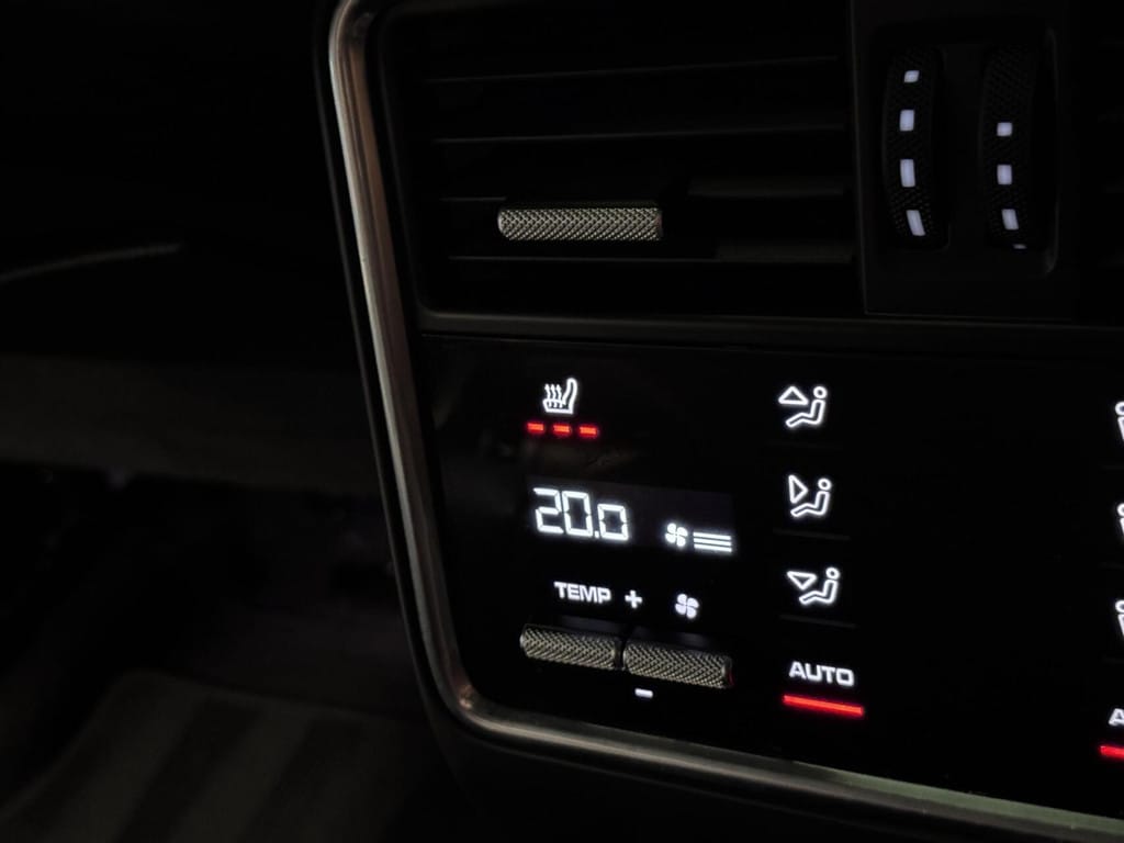 Porsche Cayenne — foto 64
