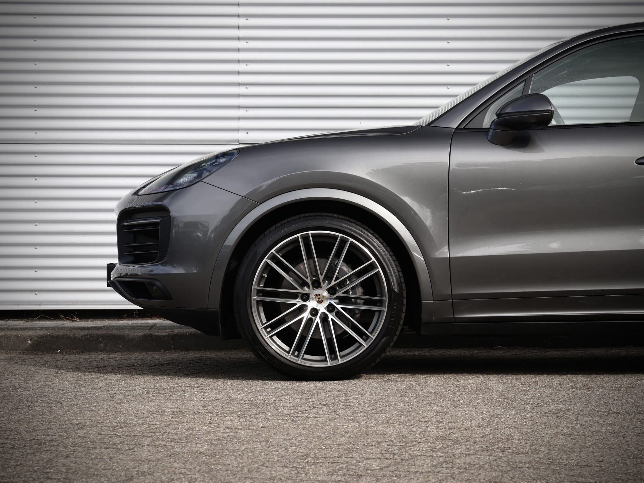 Porsche Cayenne — foto 10