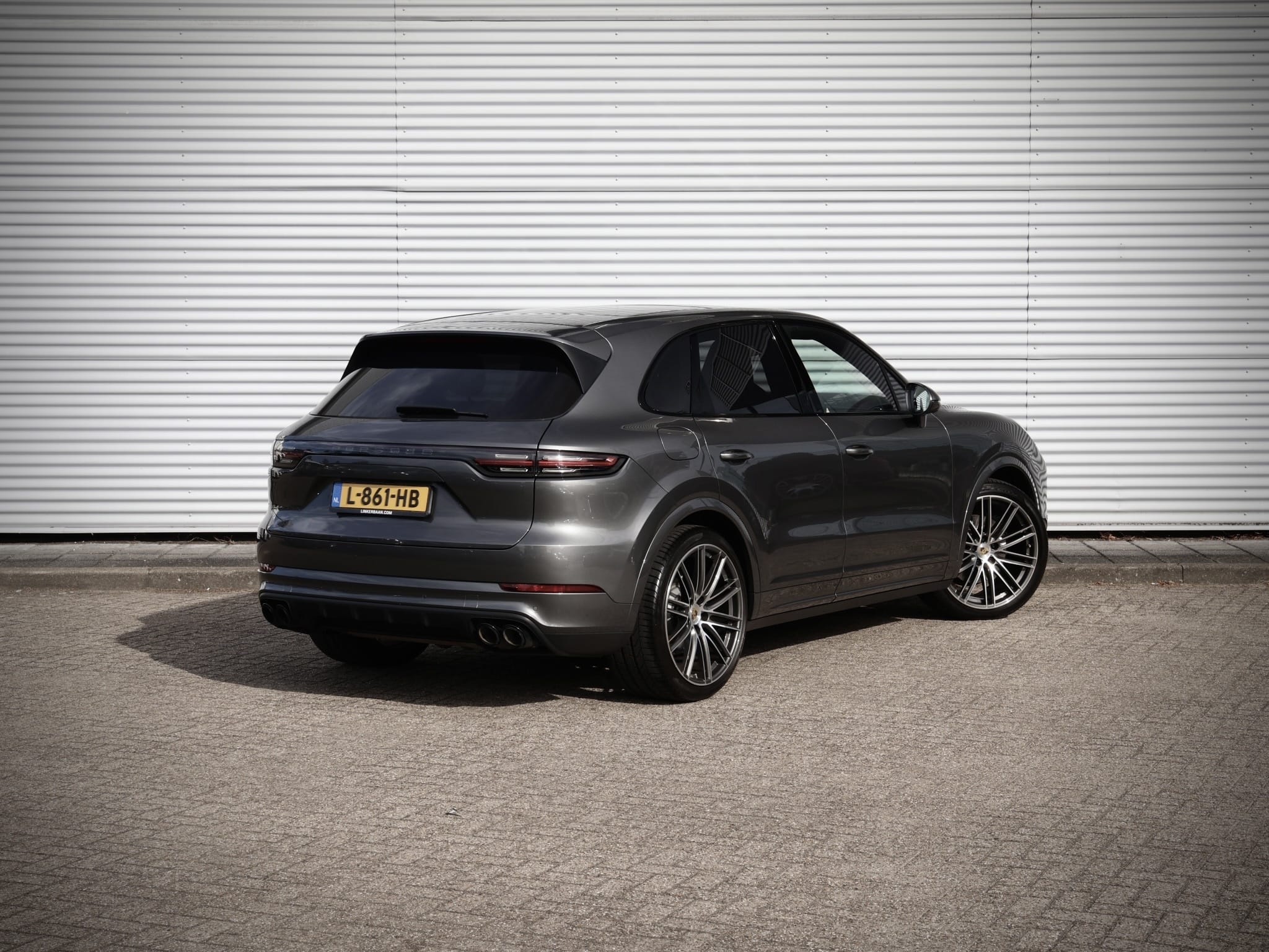 Porsche Cayenne — foto 64