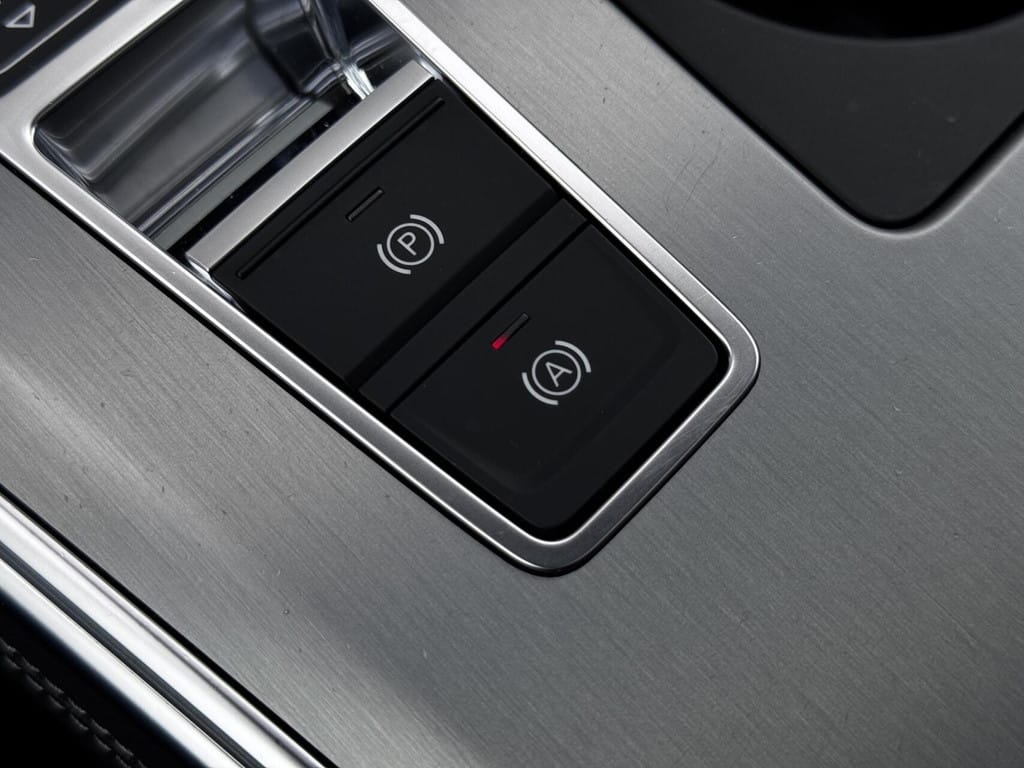 Audi A6 — foto 30