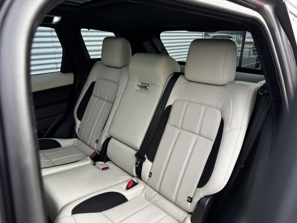 Land Rover Range Rover Sport — foto 9