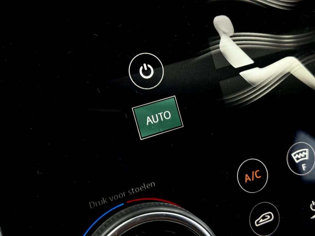 Land Rover Range Rover Sport — foto 27