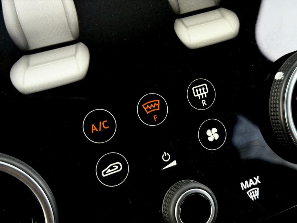 Land Rover Range Rover Sport — foto 28