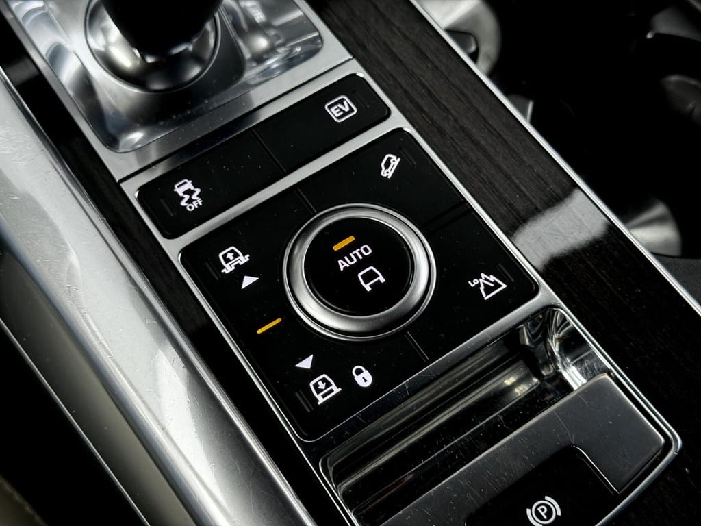 Land Rover Range Rover Sport — foto 34