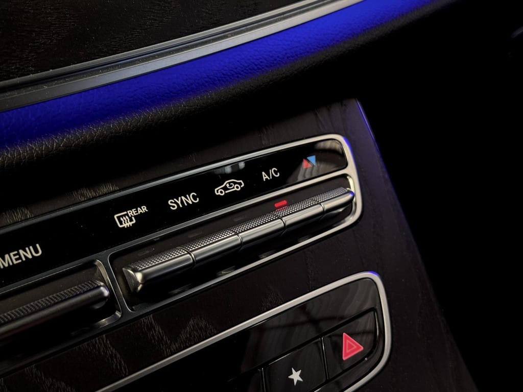 Mercedes-Benz E-Klasse — foto 36