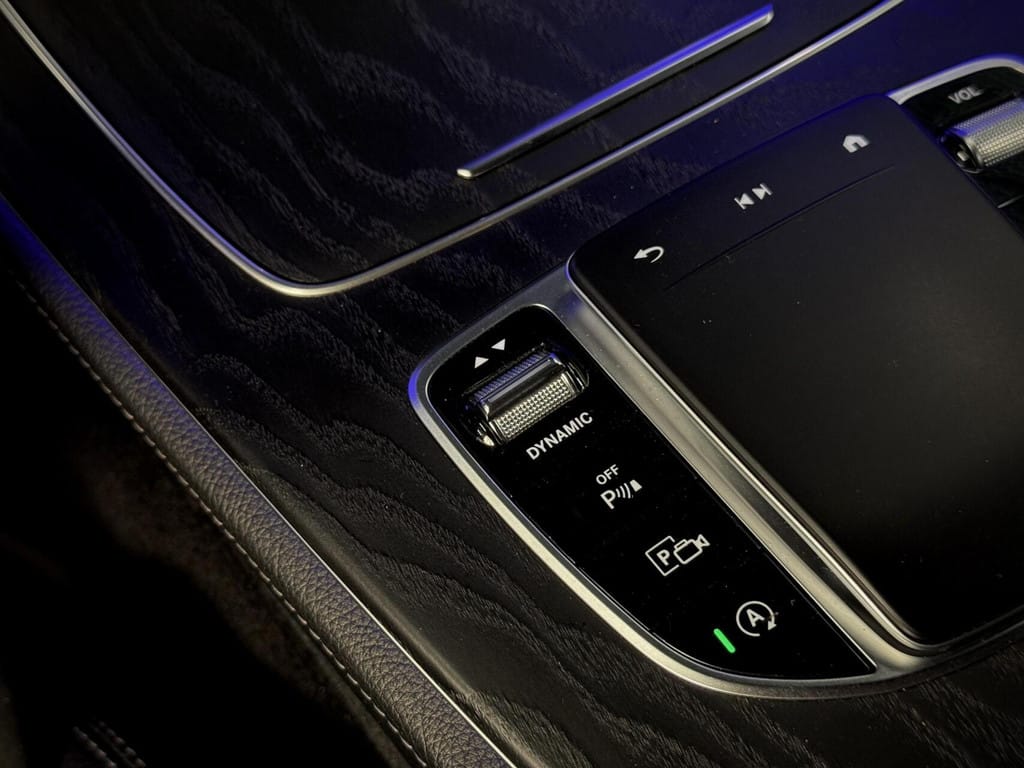 Mercedes-Benz E-Klasse — foto 39
