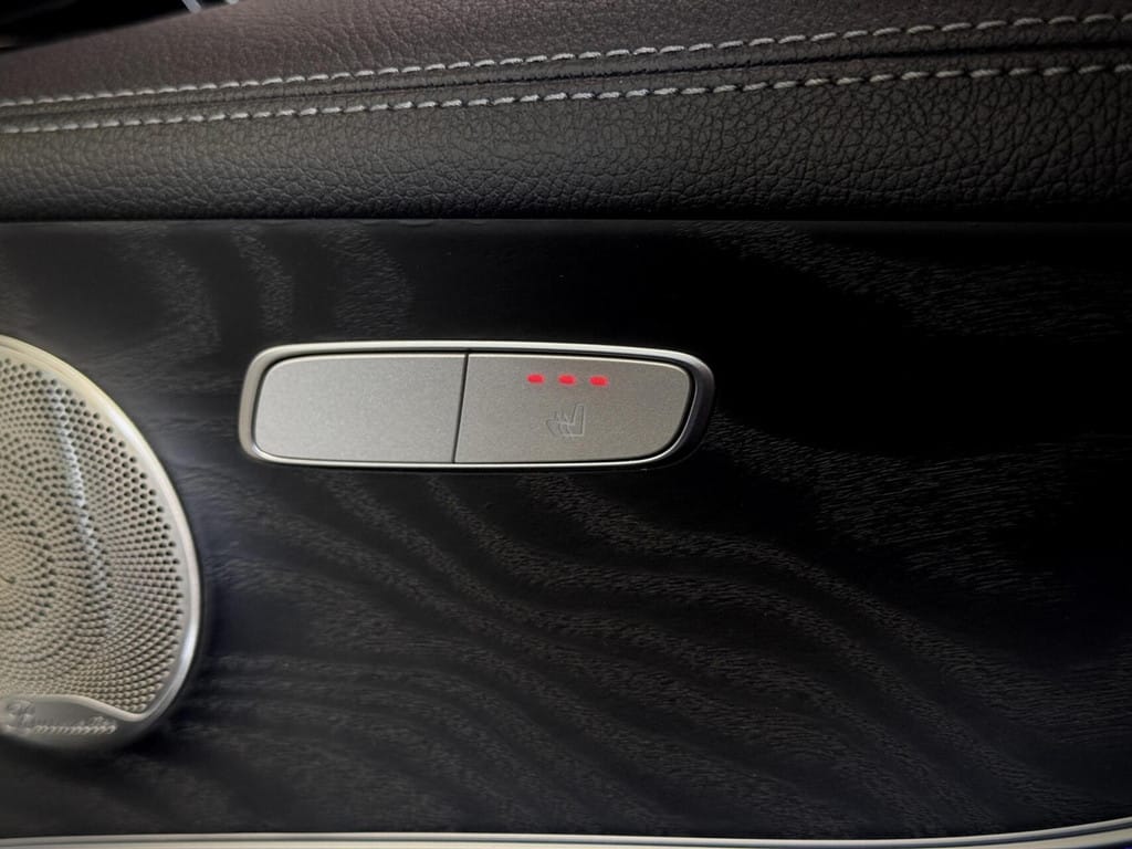 Mercedes-Benz E-Klasse — foto 55