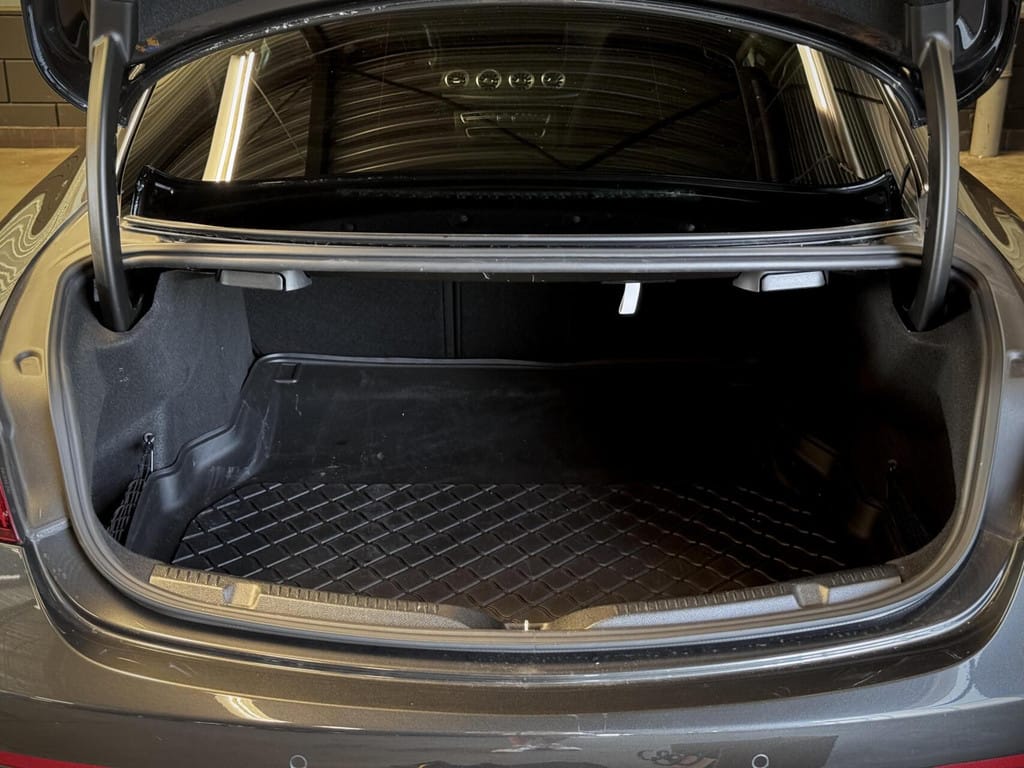 Mercedes-Benz E-Klasse — foto 57
