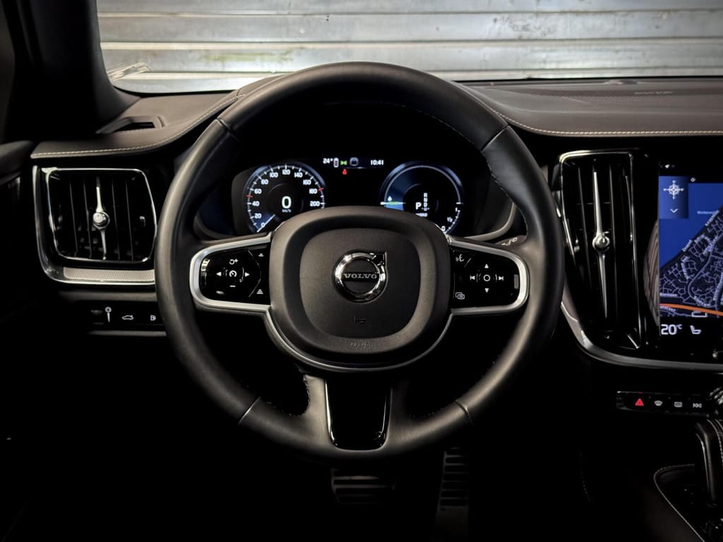 Volvo V60 — foto 10