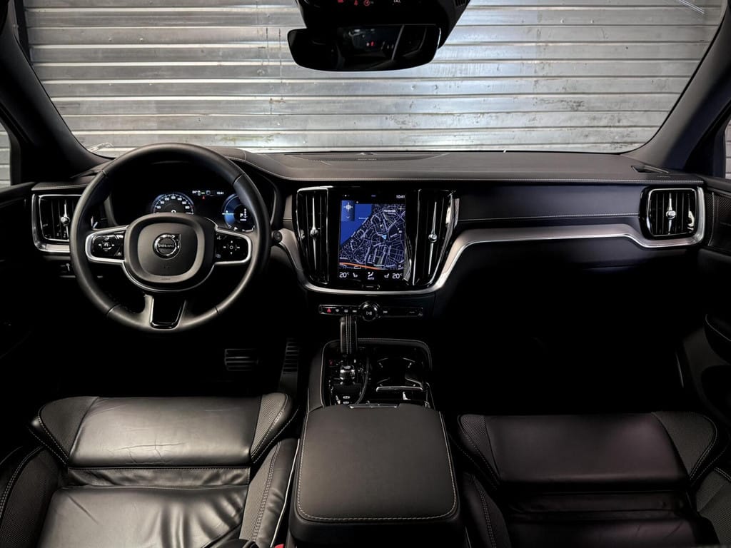 Volvo V60 — foto 19