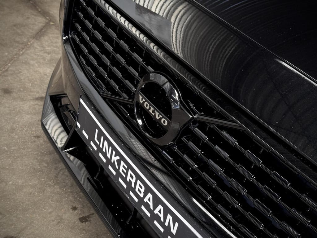 Volvo V60 — foto 31