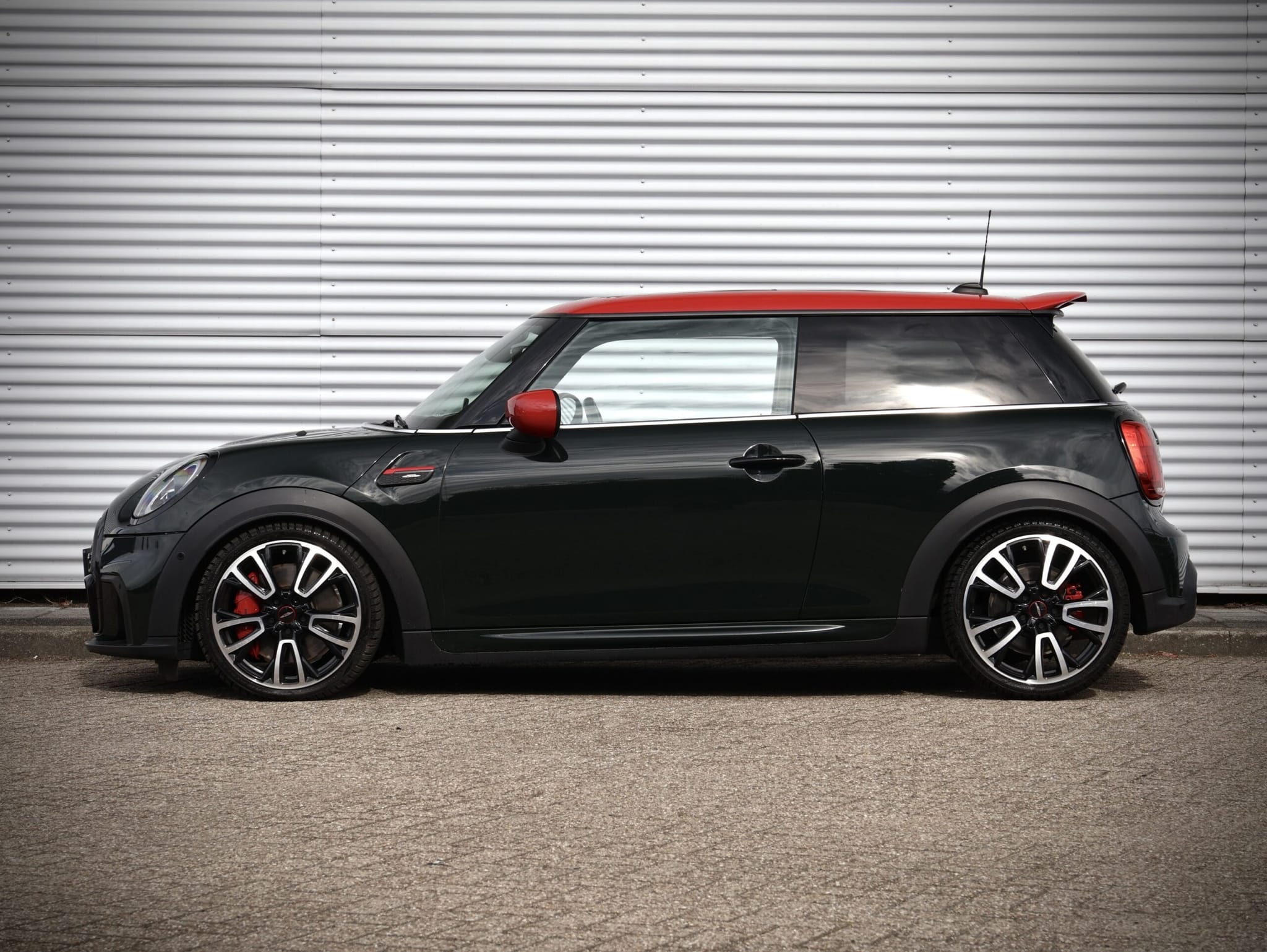 MINI John Cooper Works — foto 9