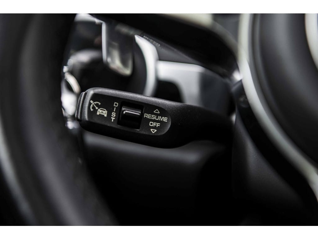 Porsche Cayenne — foto 26