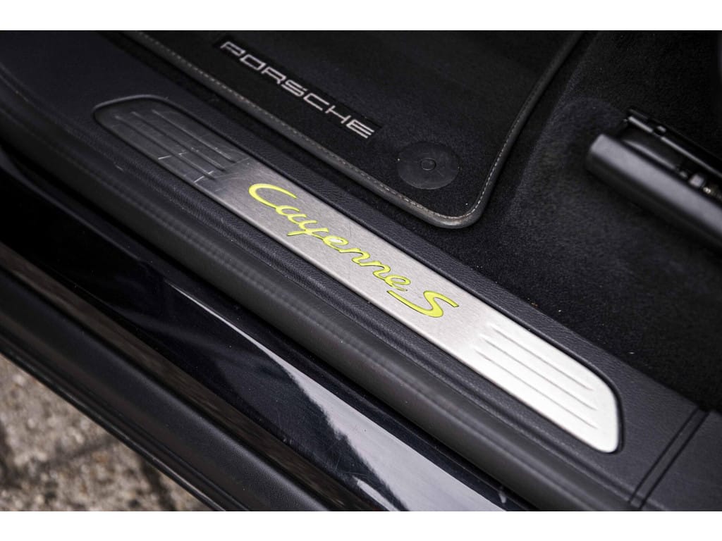 Porsche Cayenne — foto 27