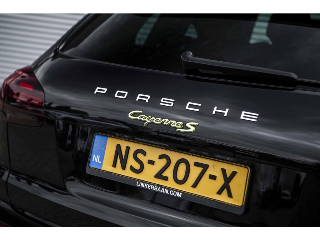 Porsche Cayenne — foto 29