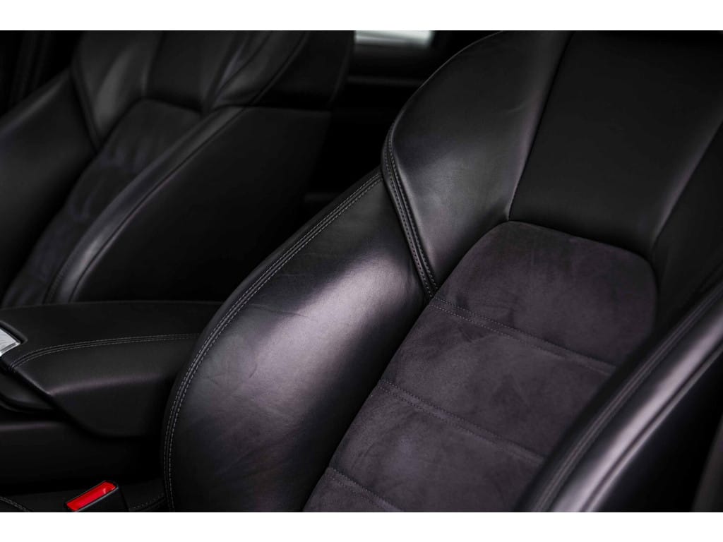 Porsche Cayenne — foto 31