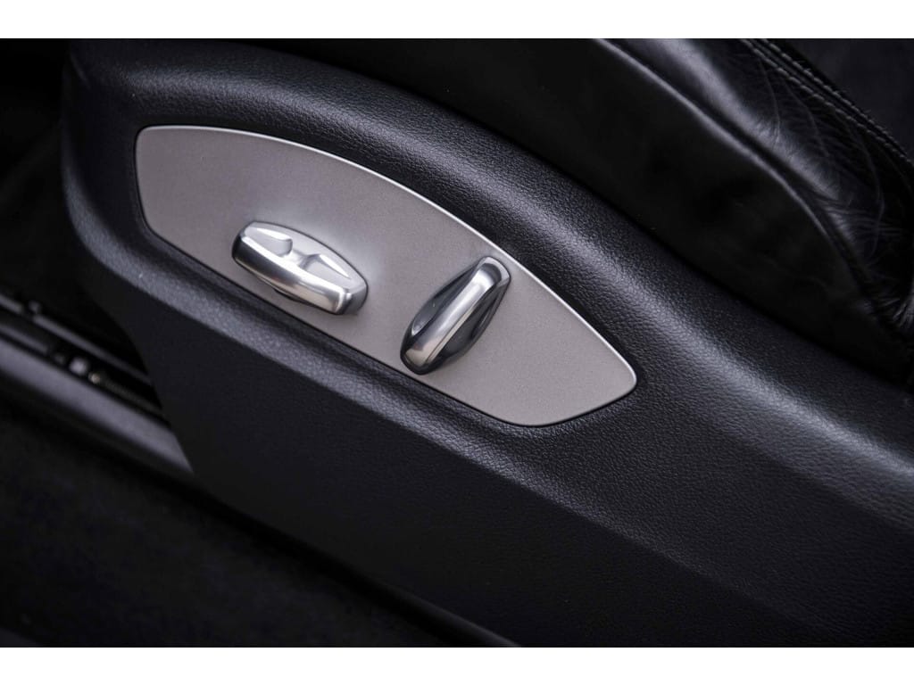 Porsche Cayenne — foto 33