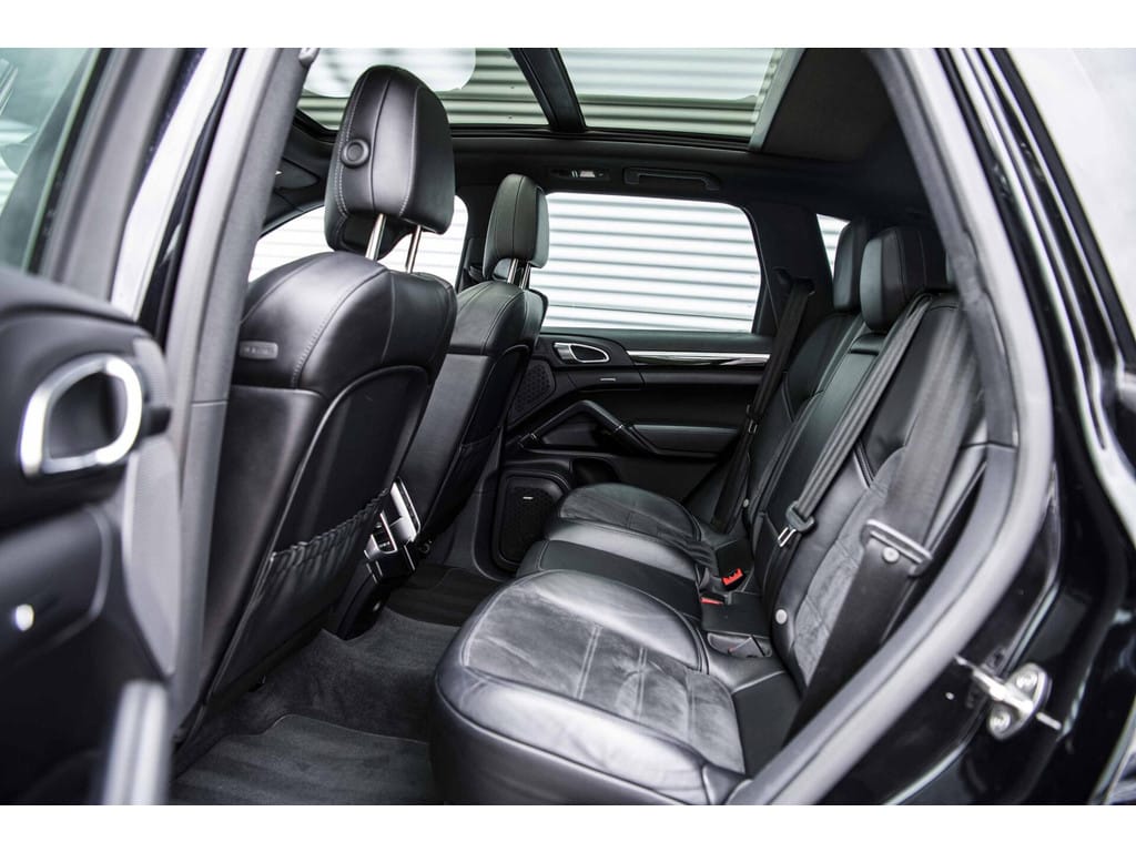 Porsche Cayenne — foto 40