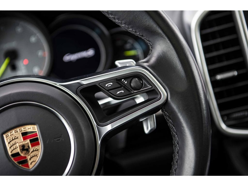 Porsche Cayenne — foto 43