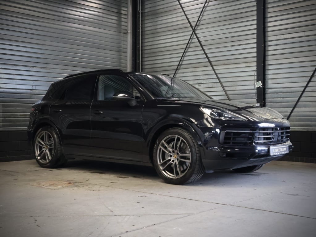 Porsche Cayenne — foto 15