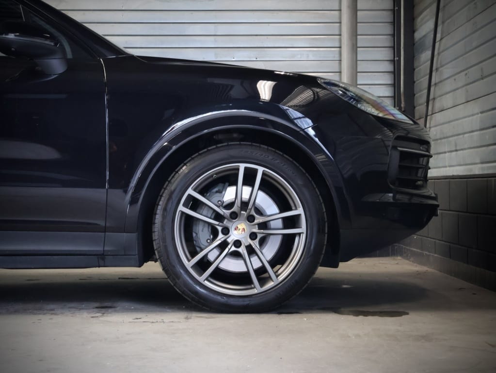 Porsche Cayenne — foto 17