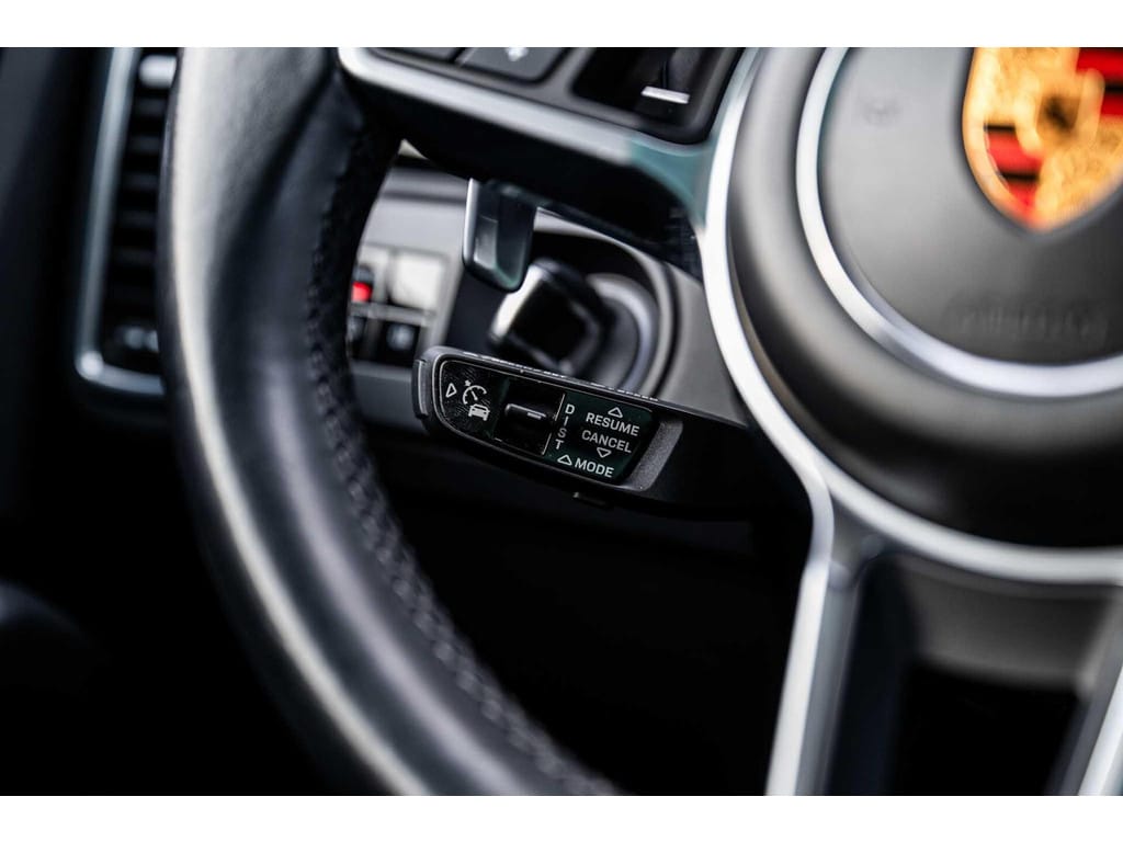 Porsche Cayenne — foto 23