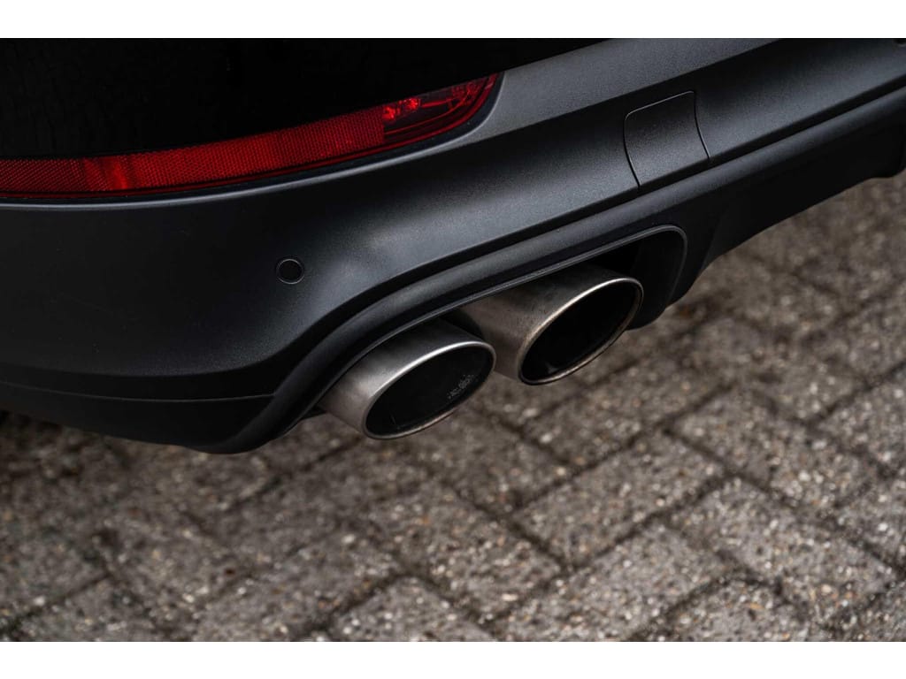 Porsche Cayenne — foto 27