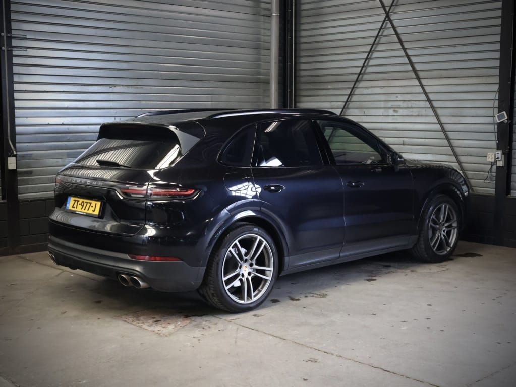 Porsche Cayenne — foto 49