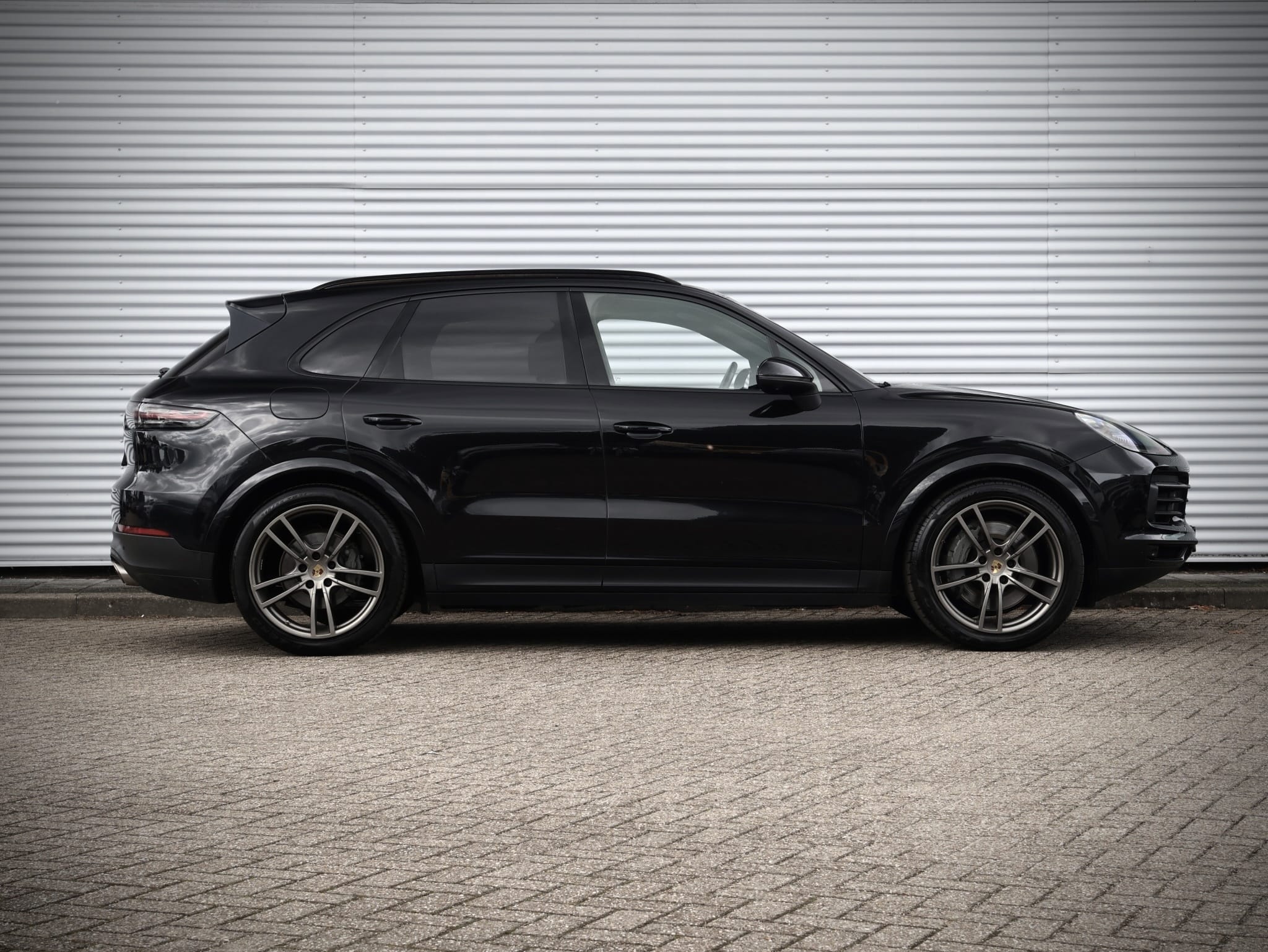 Porsche Cayenne — foto 14