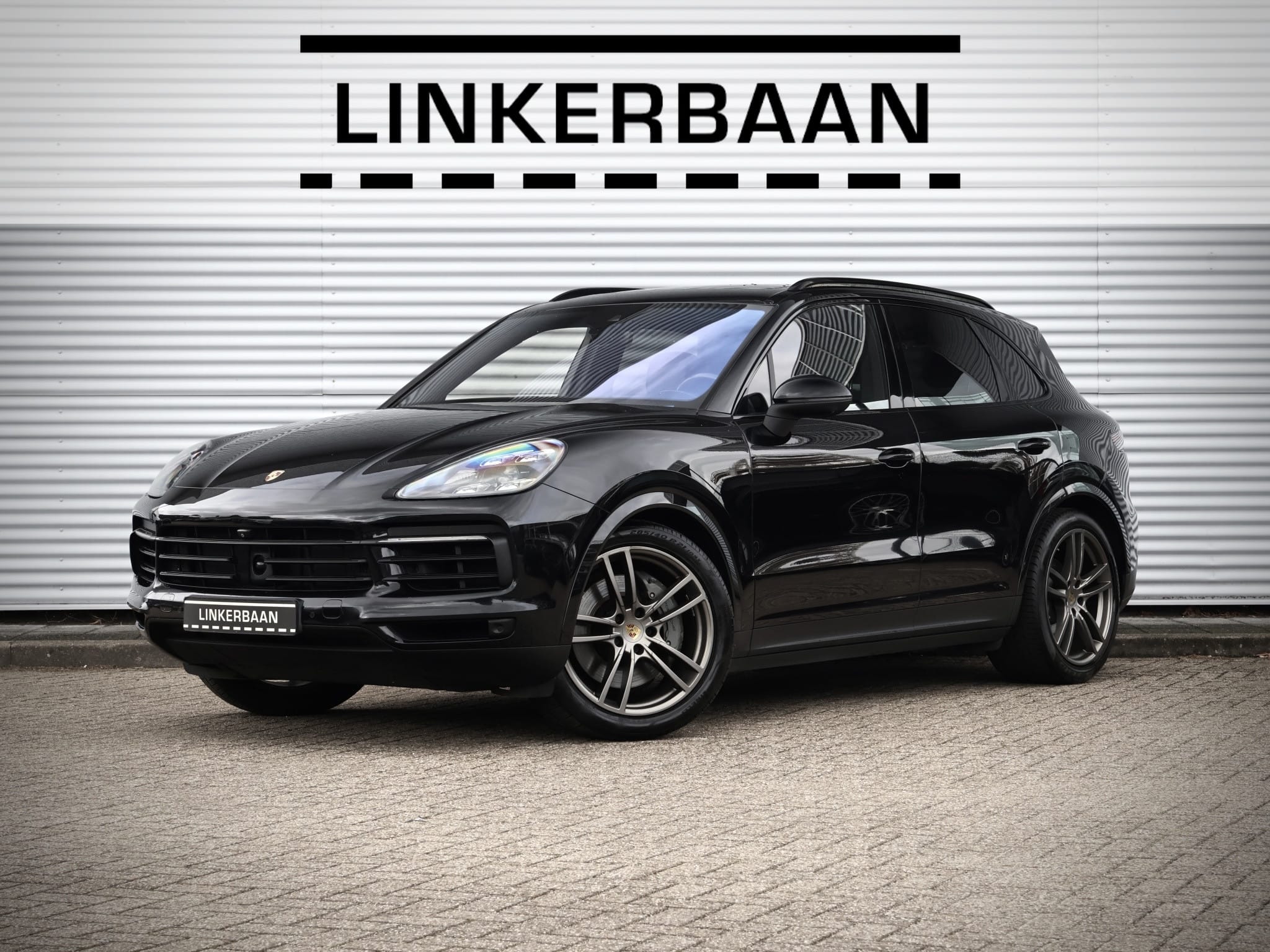 Porsche Cayenne — foto 1