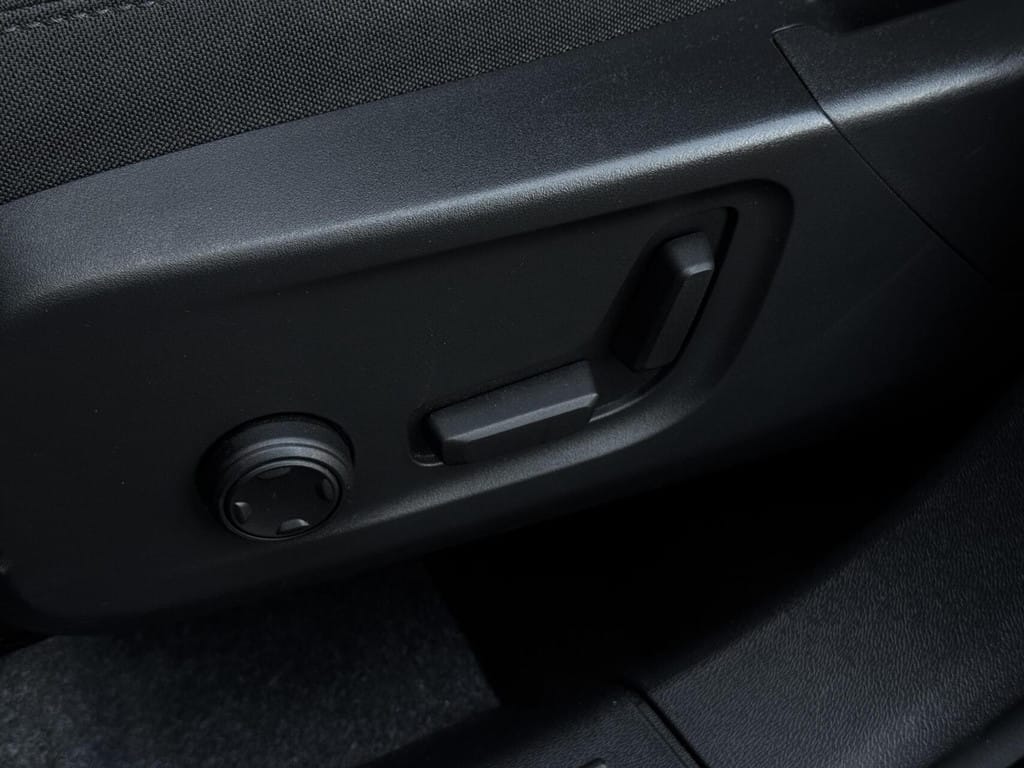 Volvo XC40 — foto 8