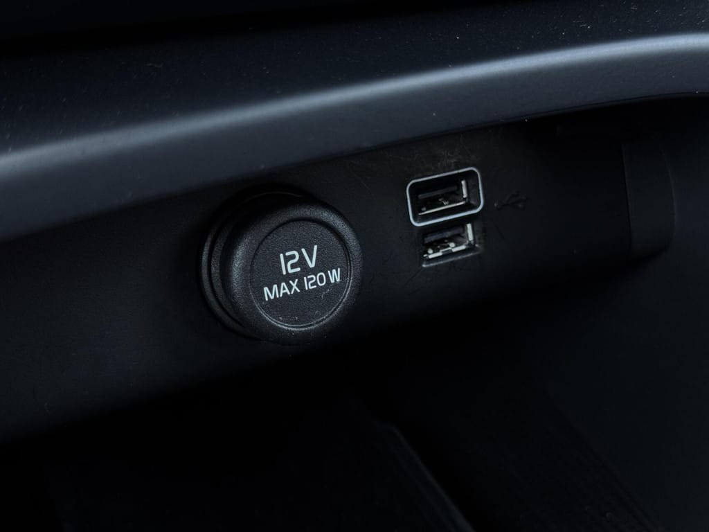 Volvo XC40 — foto 33