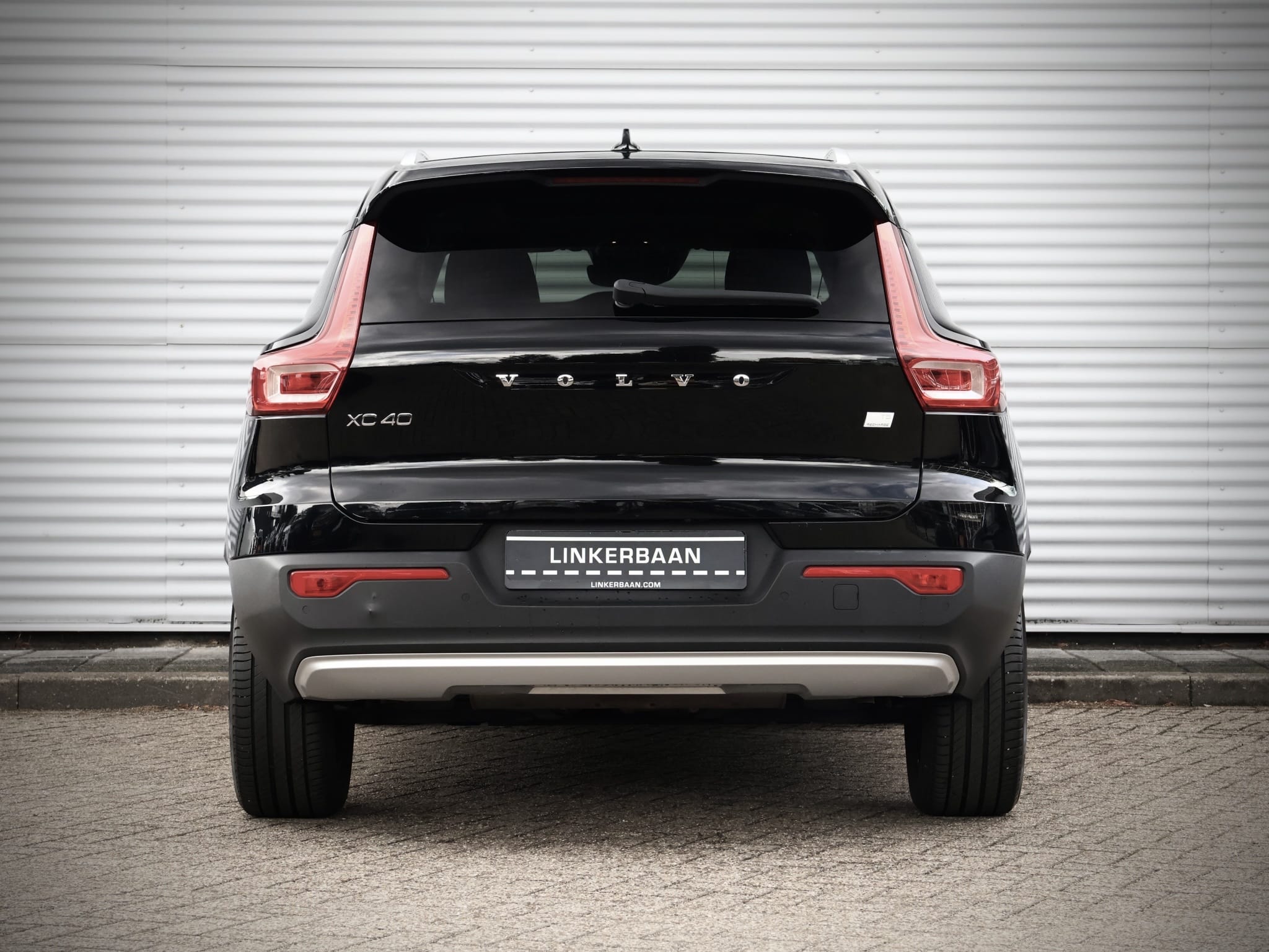 Volvo XC40 — foto 13