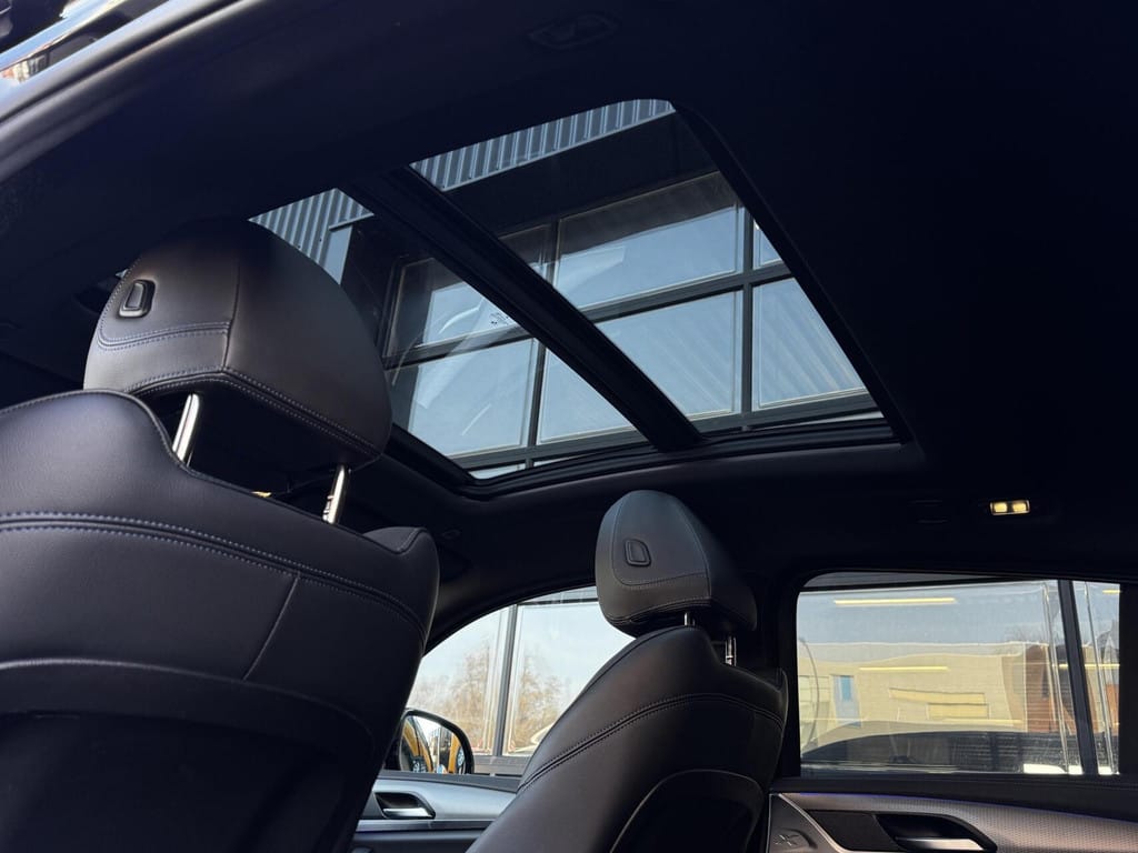 BMW X4 — foto 8