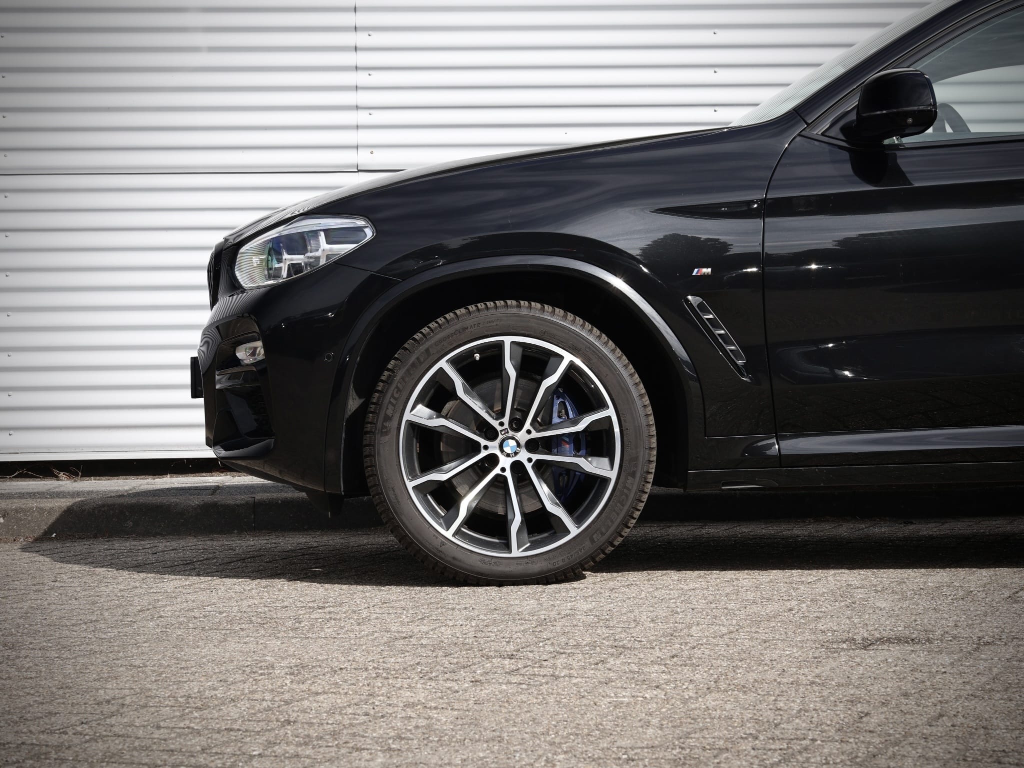 BMW X4 — foto 9