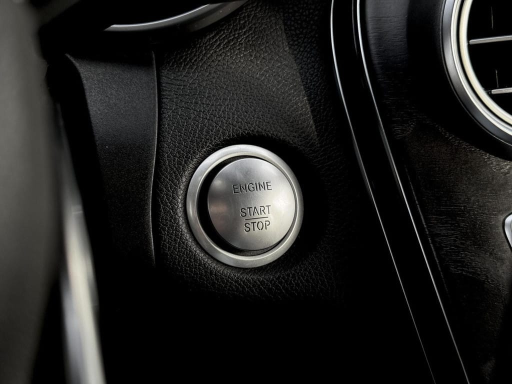 Mercedes-Benz C-Klasse — foto 37