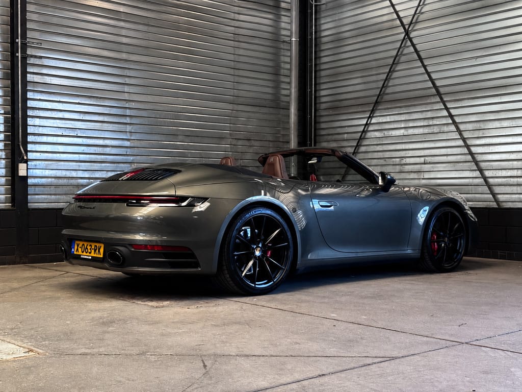 Porsche 911 — foto 3