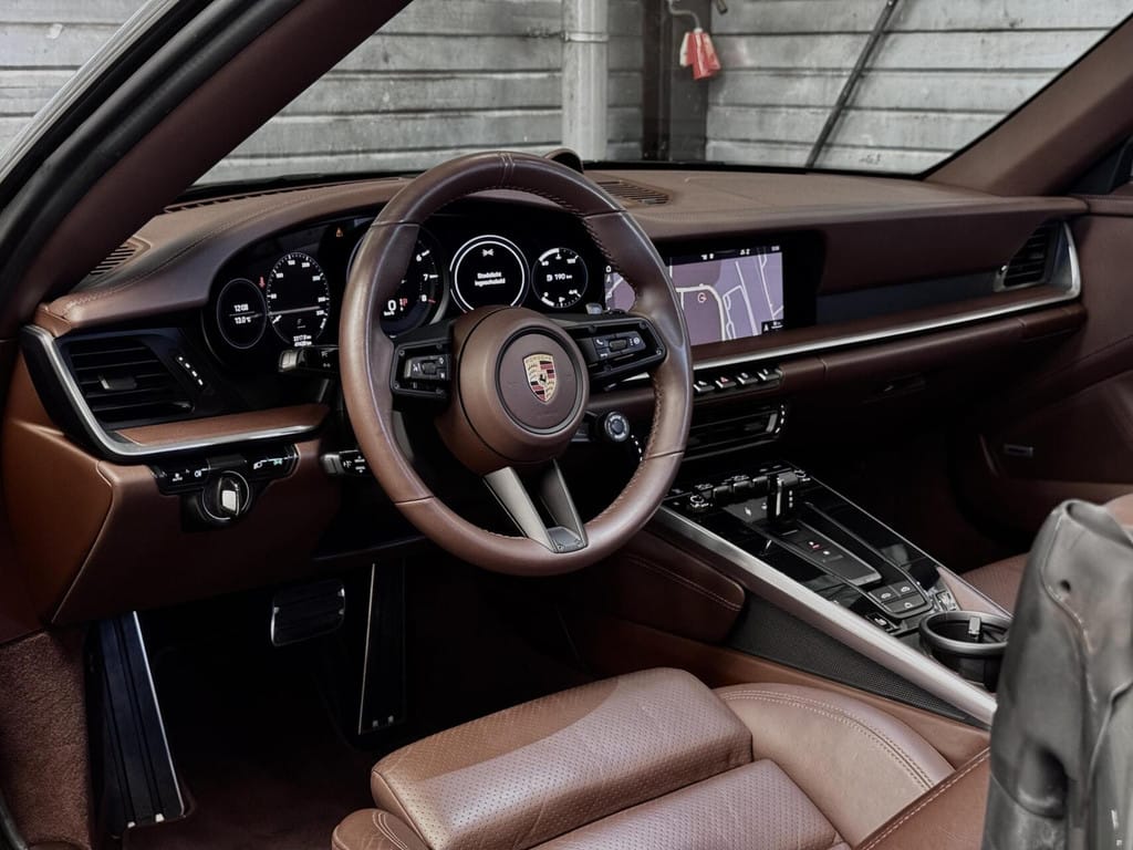 Porsche 911 — foto 5