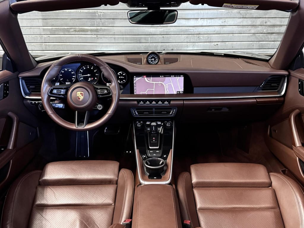 Porsche 911 — foto 17