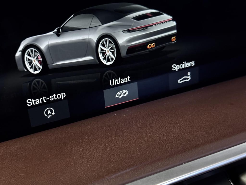 Porsche 911 — foto 24