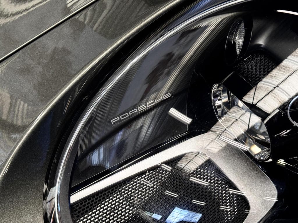 Porsche 911 — foto 29