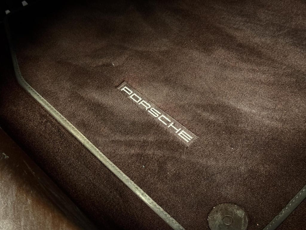 Porsche 911 — foto 51