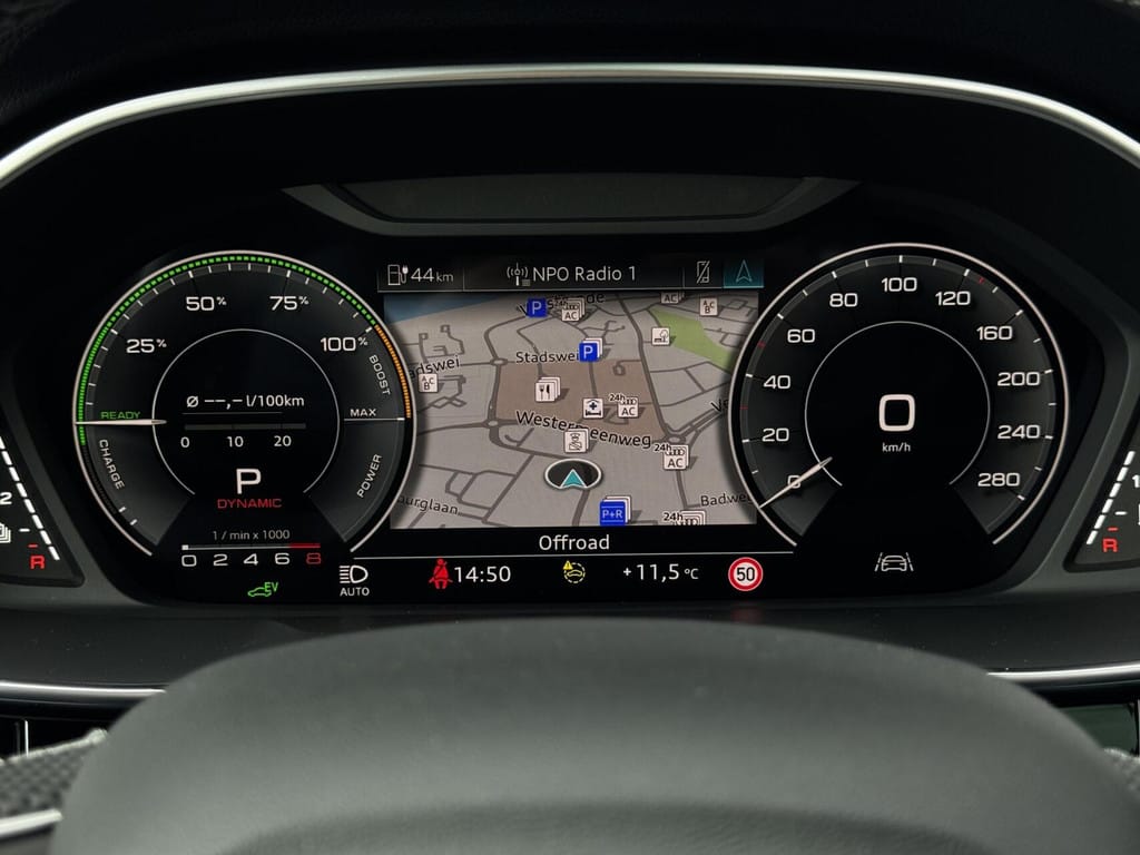 Audi Q3 — foto 33